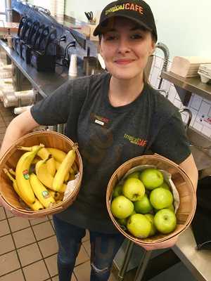 Tropical Smoothie Cafe