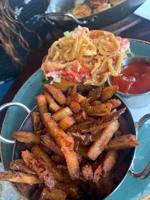 The Dining Room At Castle Hill Inn