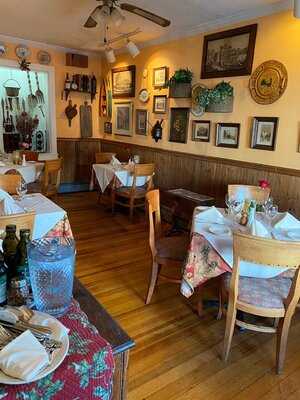 Mamma Luisa Restaurant