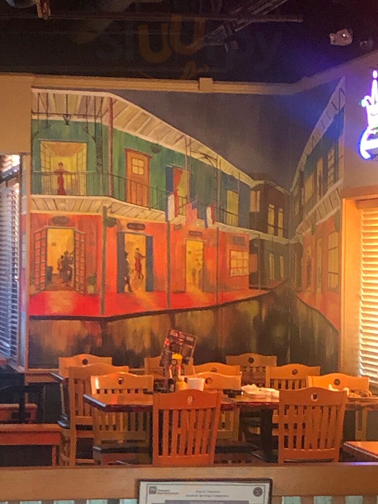 Redbone's Grill & Bar