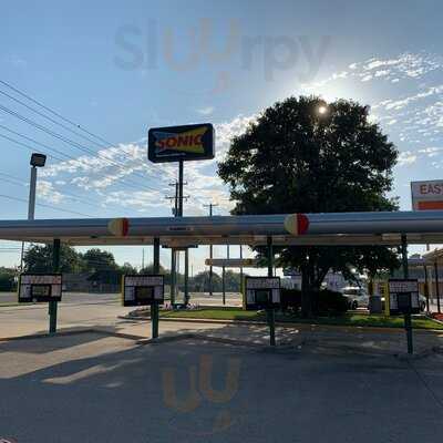 Sonic Drive-in
