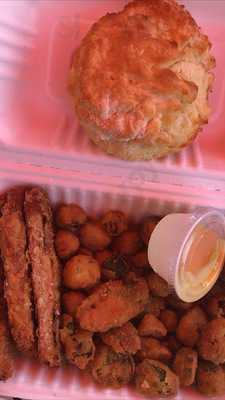 Rise Southern Biscuits & Righteous Chicken
