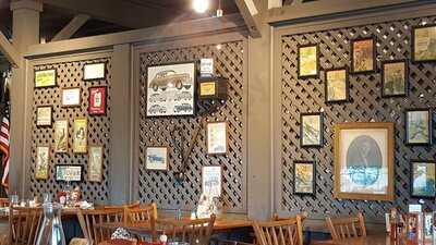 Cracker Barrel Old Country Store
