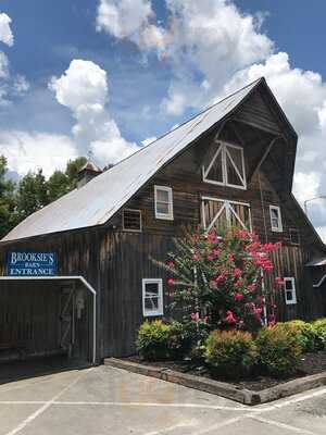 Brooksie's Barn