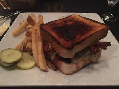 Speakeasy Bar & Grill