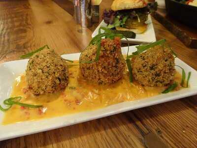 Riverview Restaurant & Brewhouse