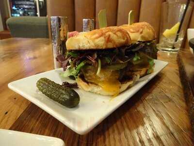 Riverview Restaurant & Brewhouse