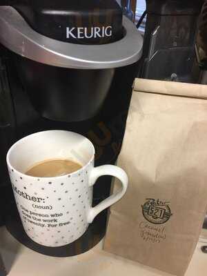 Retro 521 Coffee And Cafe