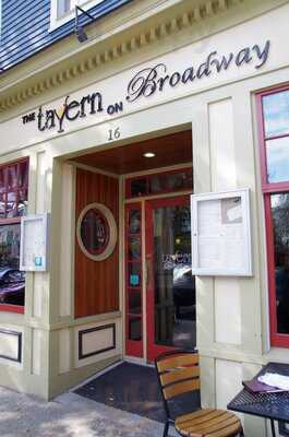 Tavern On Broadway