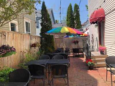 Thai Cuisine At Thames Street