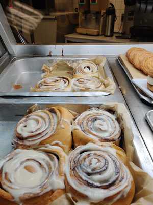 Cinnabon