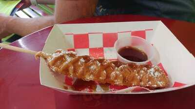 Newport Sticks & Cones: Waffle & Ice Cream Parlor