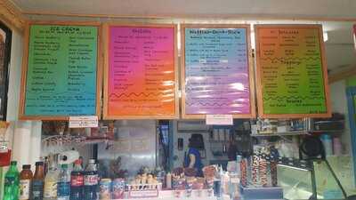 Newport Sticks & Cones: Waffle & Ice Cream Parlor