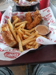 Raising Cane's Chicken Fingers