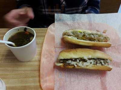 Ben's Chili Dogs And Soft Serve