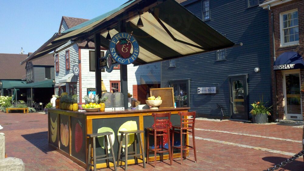 Newport Fruit And Smoothie