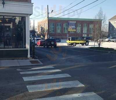 Harry's Bar & Burger