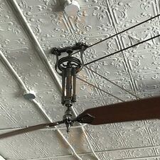 Harry's Bar & Burger