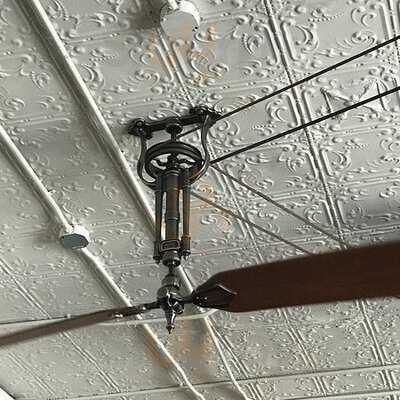 Harry's Bar & Burger