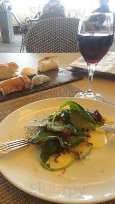 The Cafe At The Chanler