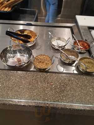 Pieology Pizzeria, Moreno Valley