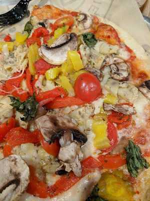 Pieology Pizzeria, Moreno Valley