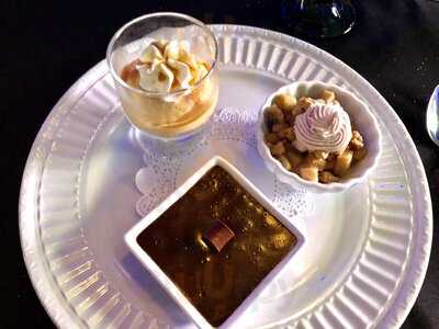 Jc Wyatt House (24 Hr Advance Reservation)