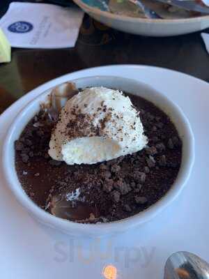 Cedar + Stone, Urban Table