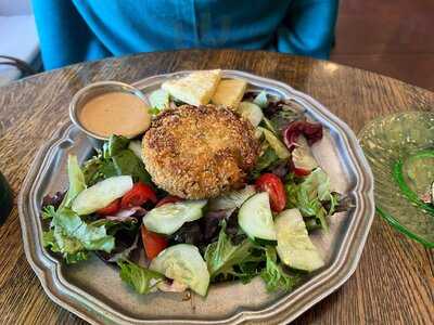 Momma Rabbit's Nibbles And Sips