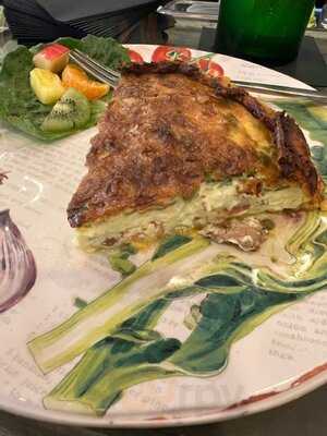 Momma Rabbit's Nibbles And Sips