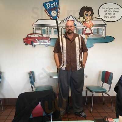 Dots Diner