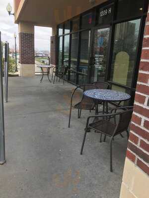 Gyro Paradise-mediterranean Grill