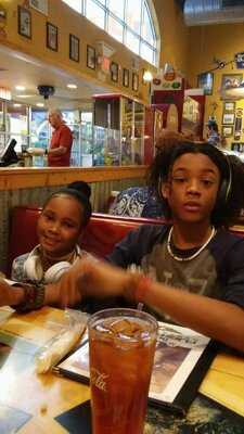 Flight Deck Restaurant & Bakery