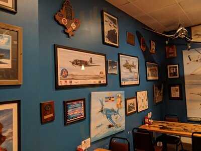 Flight Deck Restaurant & Bakery