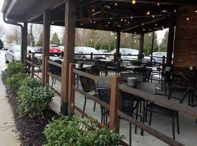 Jim 'n Nick's Bar-b-q