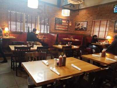 Jim 'n Nick's Bar-b-q