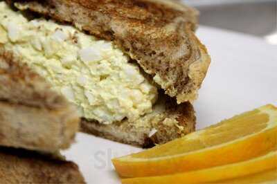 Michelle's Kitchen & Table