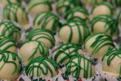 Michelle's Kitchen & Table