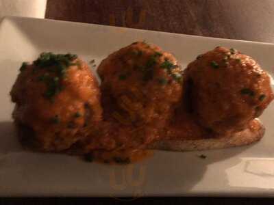 Olde Main Street Pub