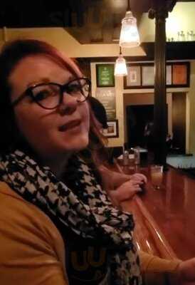 Olde Main Street Pub