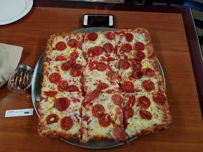 Little Italy Pizzeria