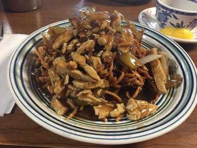 Mee Sum Restaurant &amp; Cocktail