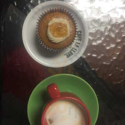 Equelecua Cuban Cafe