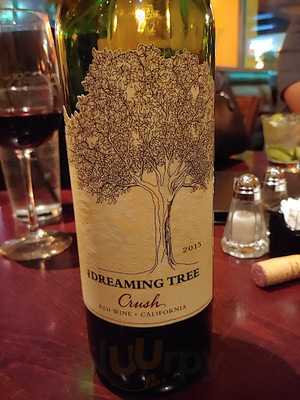 The Heights Restaurant And Bar