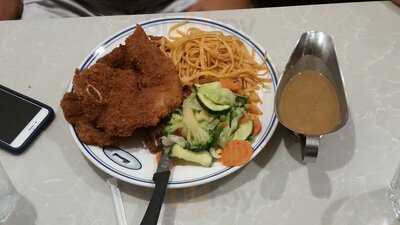 Baccali Cafe & Rotisserie