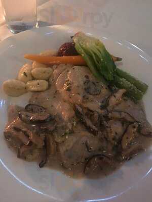 Massimo's Eclectic Fine Dinning