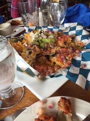 Regatta Pub At Salem Waterfront Hotel