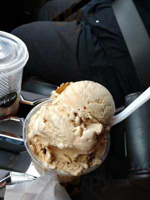 Captain Dusty's Ice Cream