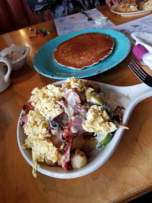 Gloria's Cafe & Bakery