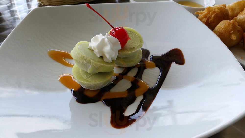 Snow Pea Asian Bistro